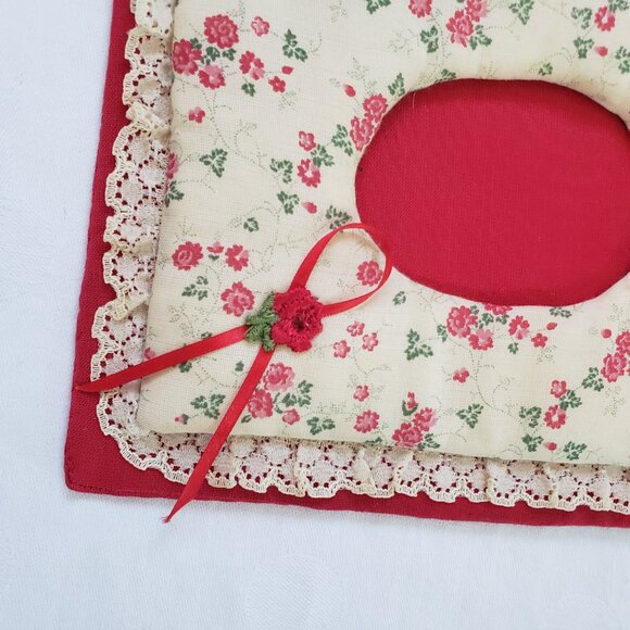 Vintage red and white Lace floral picture frame Cottagecore retro kitsch - Picture 5 of 9